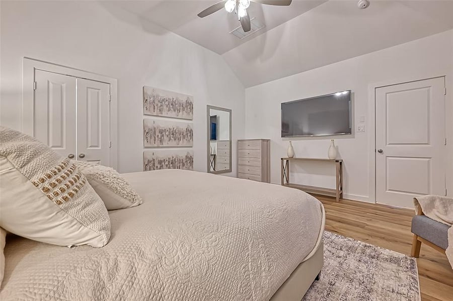 Furnished Finder property 696272_1 photo 33
