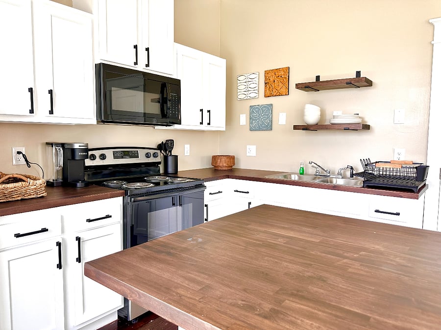 Furnished Finder property 696283_1 photo 3