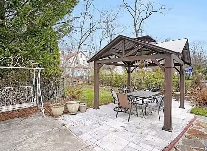 Furnished Finder property 696328_1 photo 10