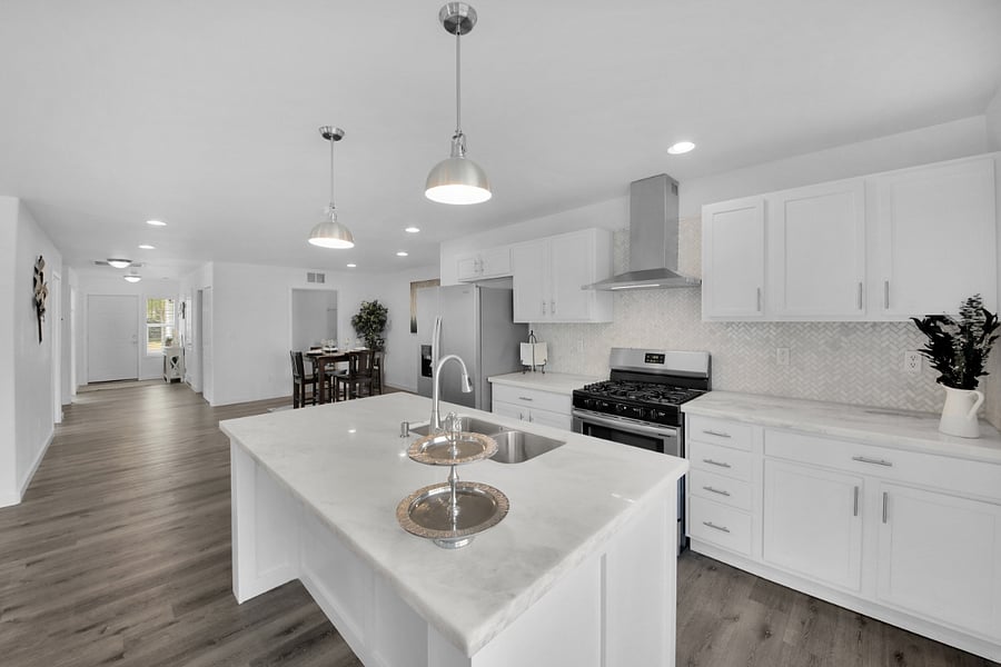 Furnished Finder property 696338_1 photo 7