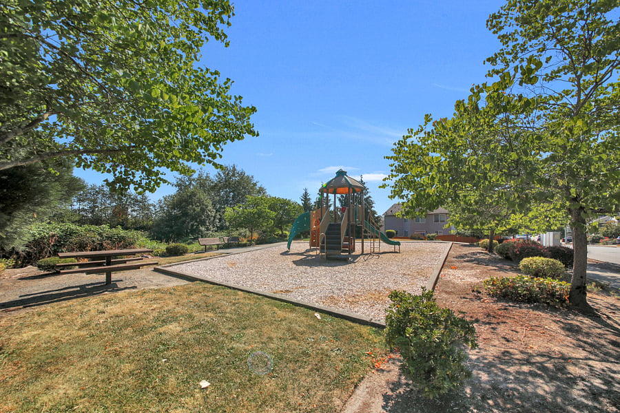 Furnished Finder property 696338_1 photo 10