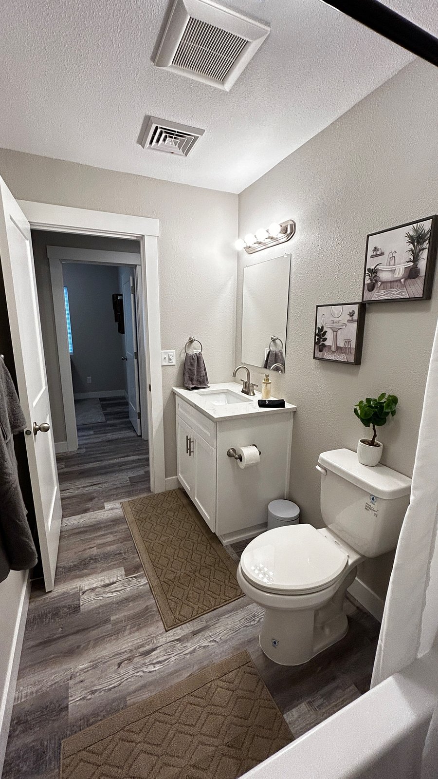 Furnished Finder property 696344_1 photo 3