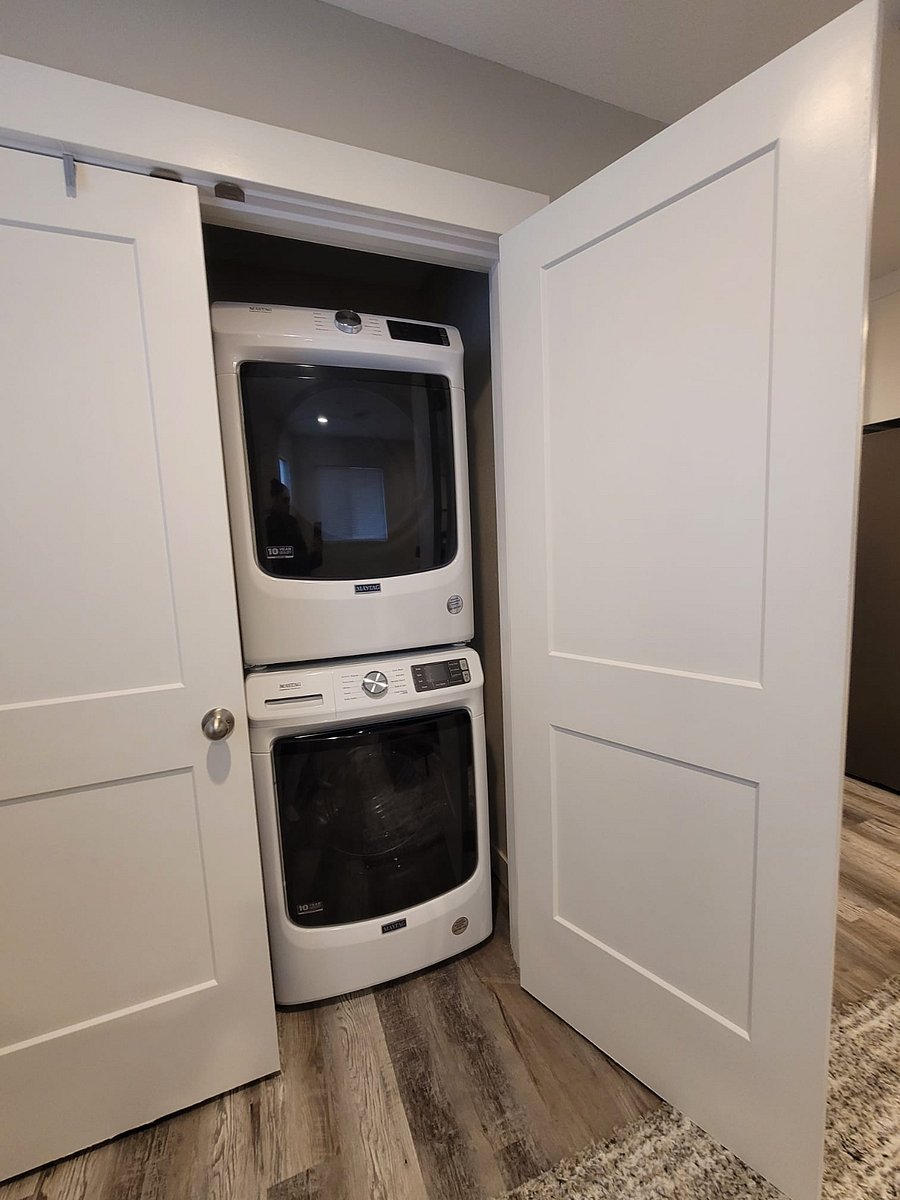 Furnished Finder property 696344_1 photo 8