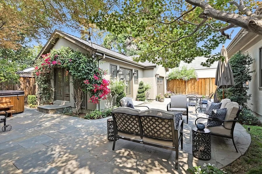 Furnished Finder property 696398_1 photo 4