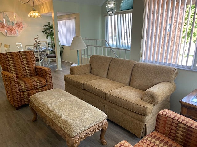 Furnished Finder property 696412_1 photo 4
