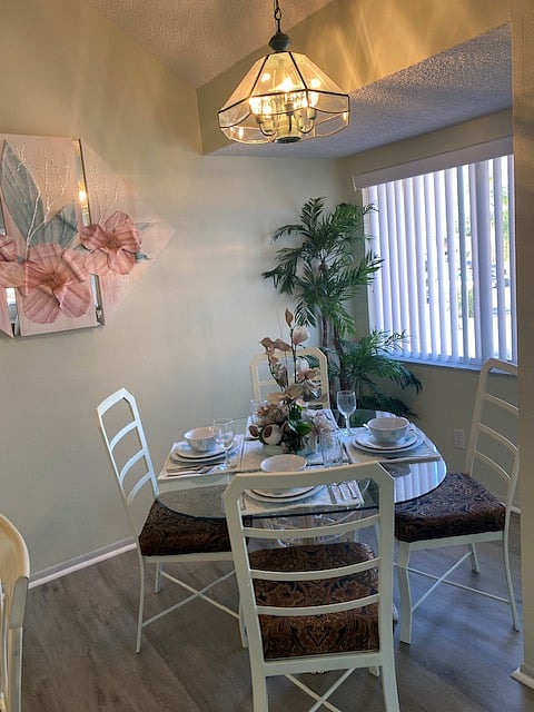 Furnished Finder property 696412_1 photo 10