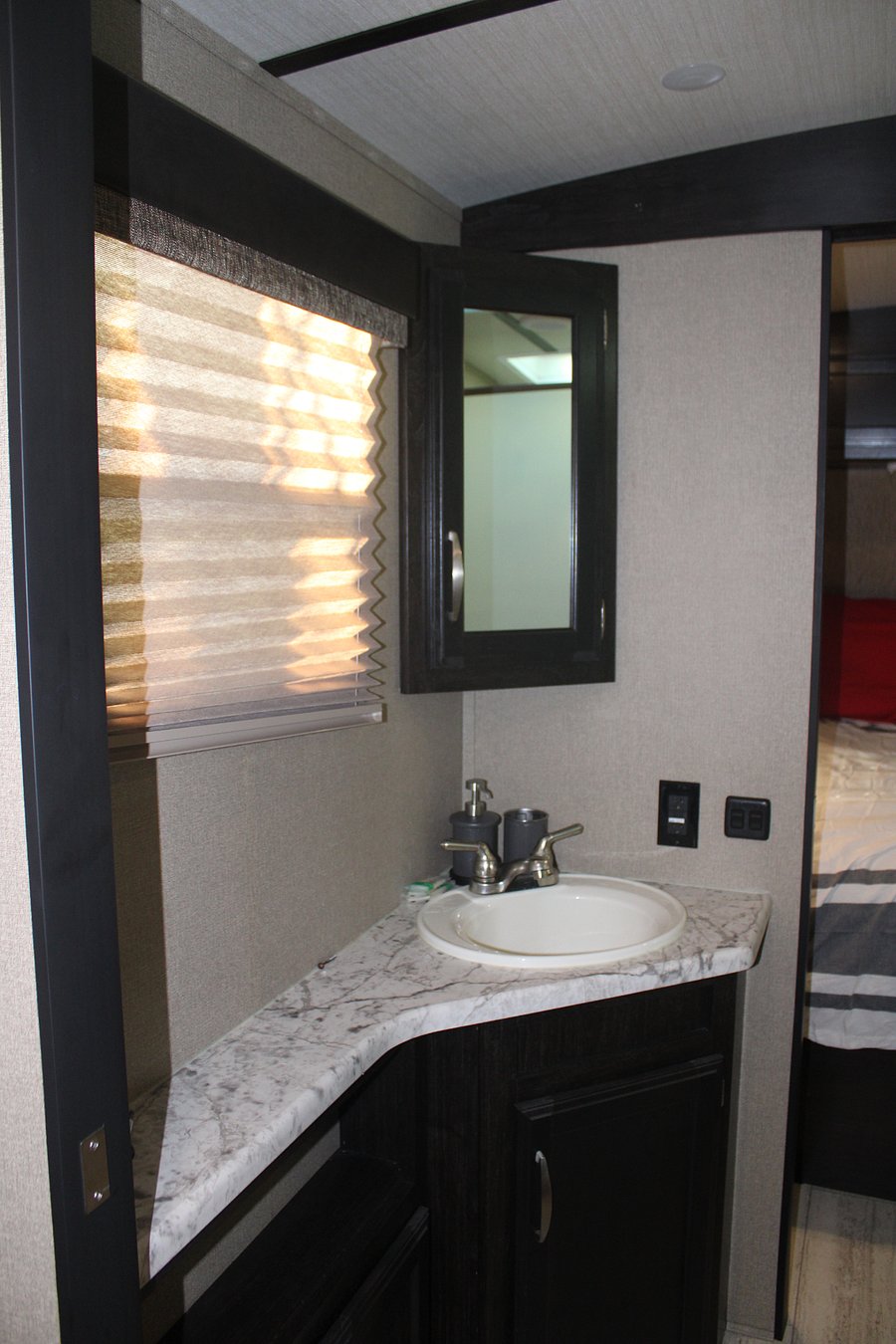 Furnished Finder property 696416_1 photo 8