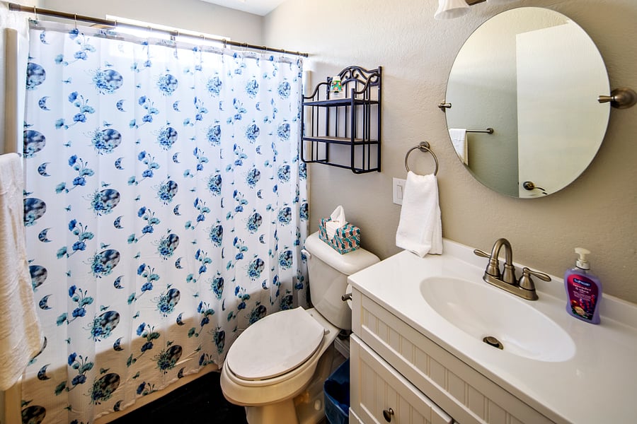2nd bathroom