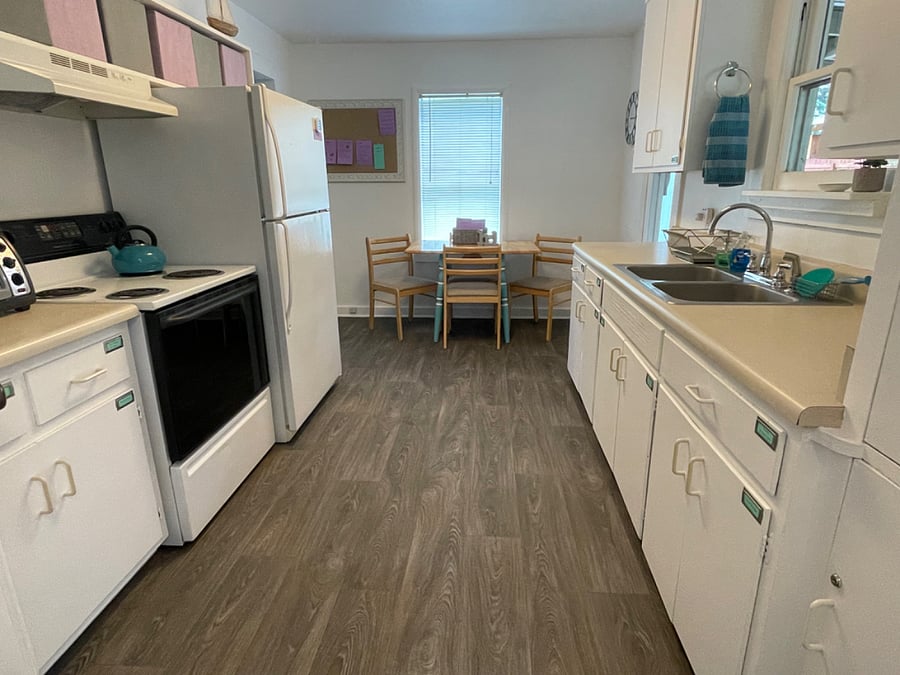 Furnished Finder property 696500_1 photo 9