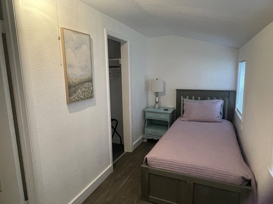 Furnished Finder property 696500_1 photo 18