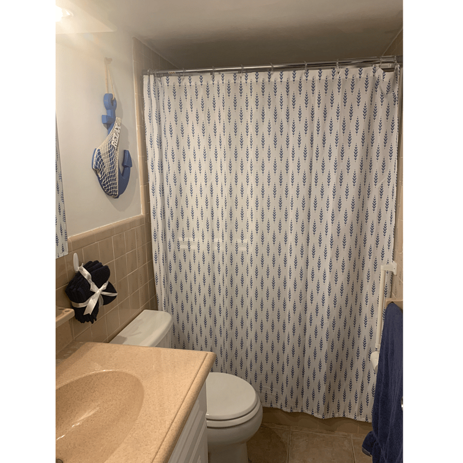 Ground-Floor Full Bathroom