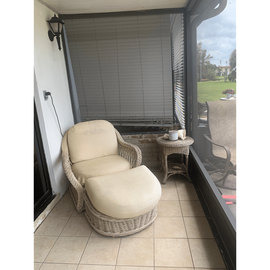 Ground-Floor Enclosed Porch