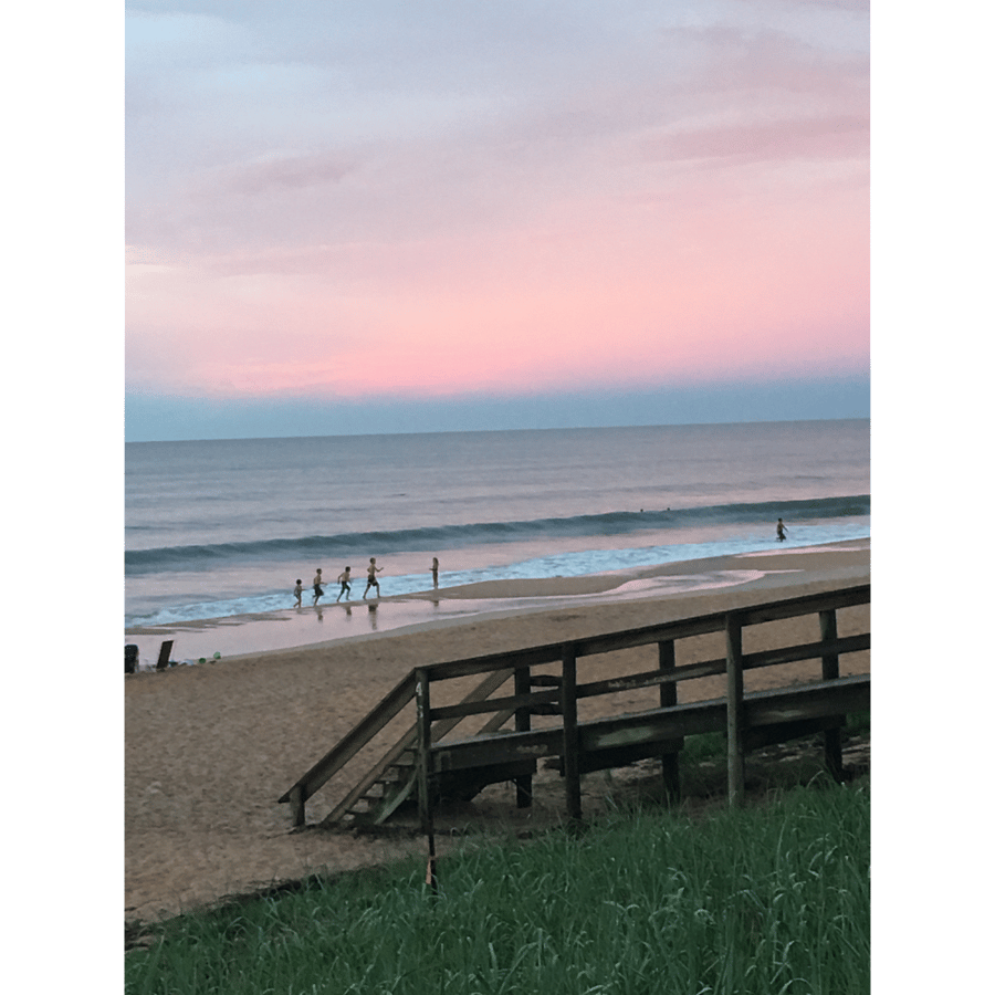 Flagler Beach Pier with lifeguards (8-minute drive)