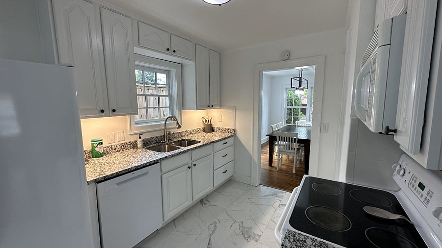 Furnished Finder property 696538_1 photo 4