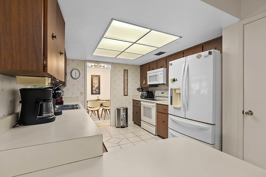 Furnished Finder property 696550_1 photo 11