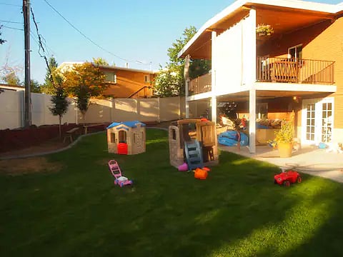 Back Yard, view of Landlords' Deck