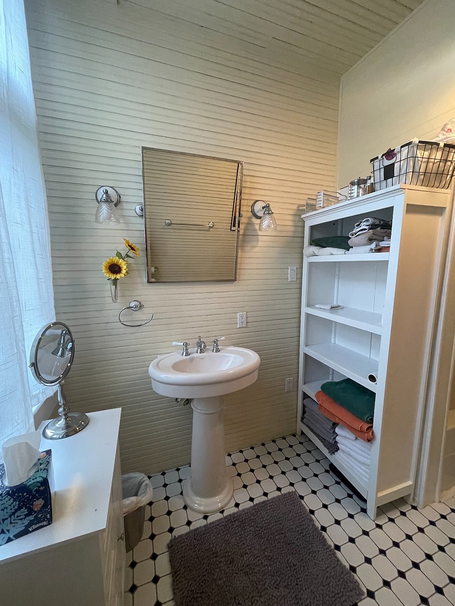 Furnished Finder property 696685_1 photo 8
