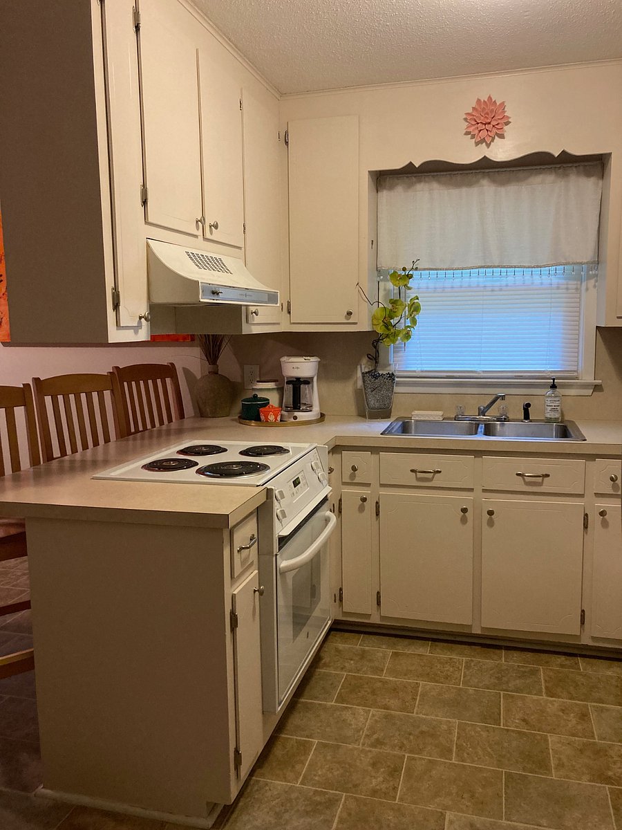 Furnished Finder property 696686_1 photo 17