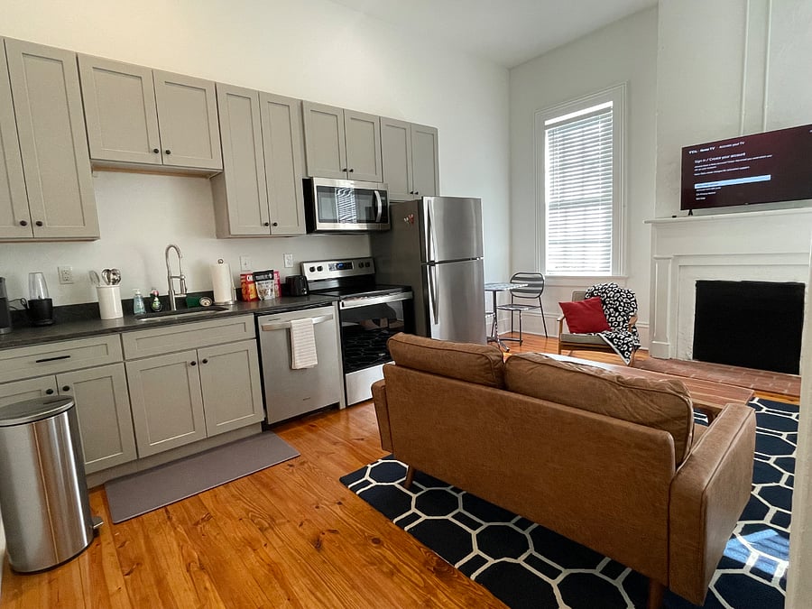 Furnished Finder property 696688_1 photo 3