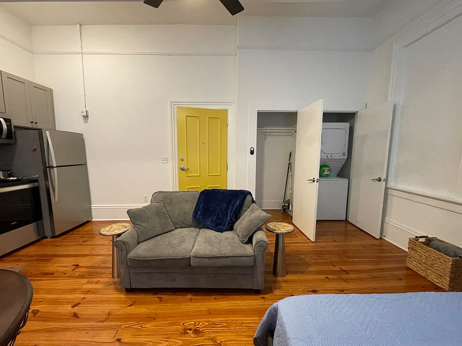 Furnished Finder property 696688_10 photo 3