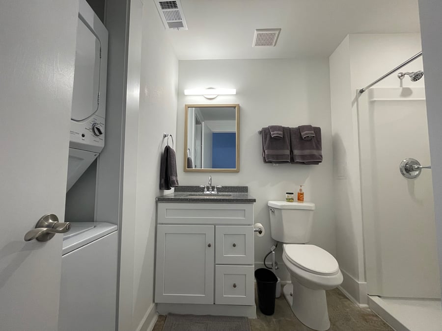 Furnished Finder property 696688_6 photo 3