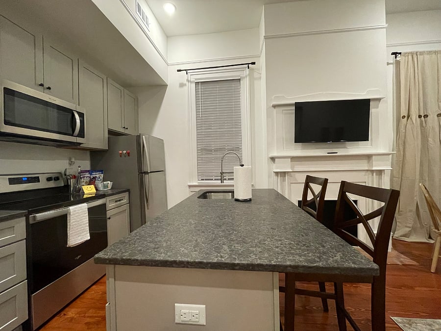 Furnished Finder property 696688_8 photo 4