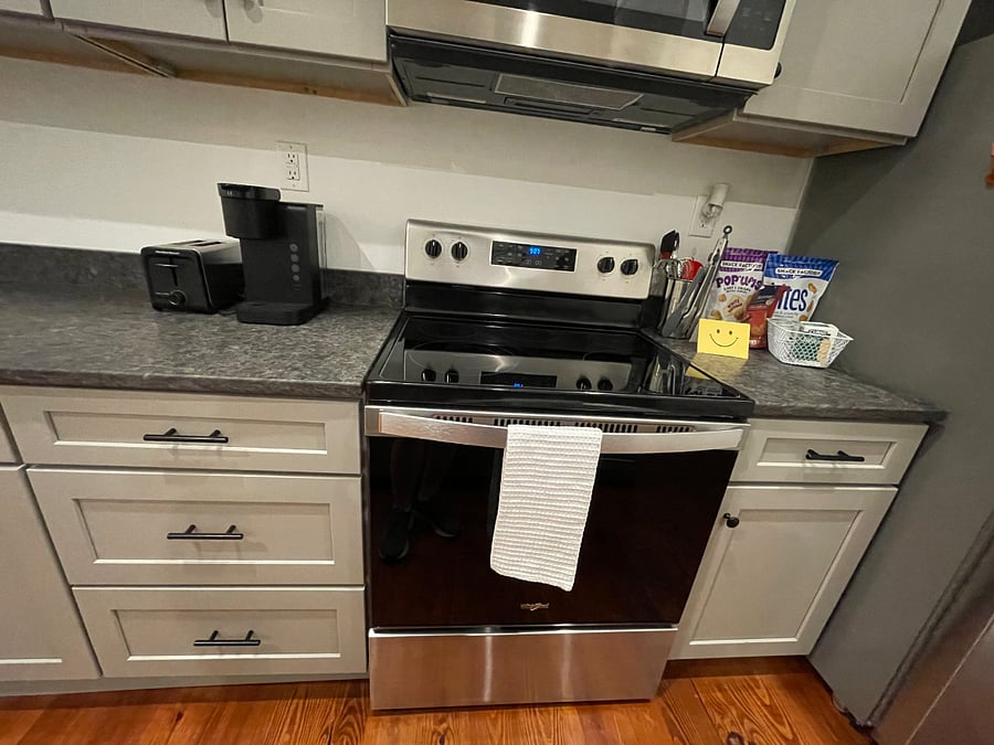 Furnished Finder property 696688_8 photo 8