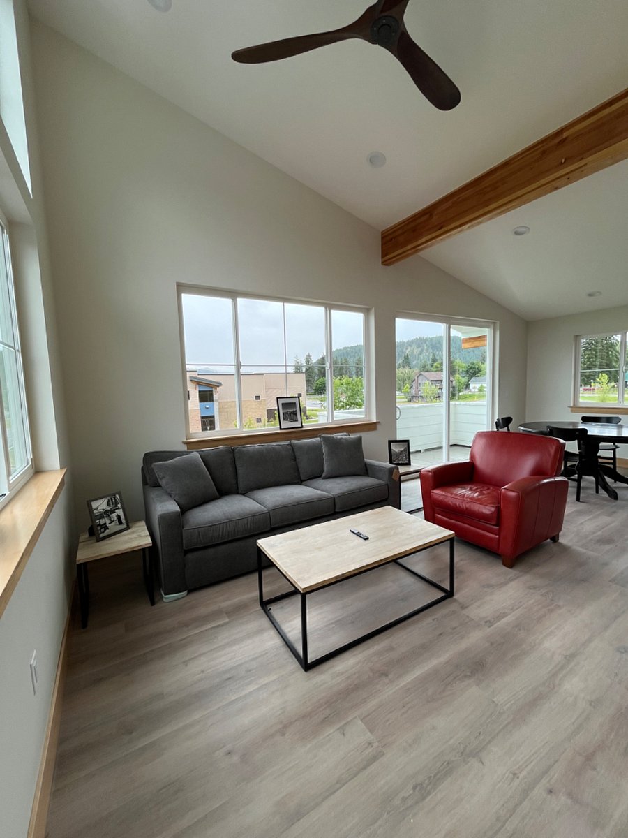 Furnished Finder property 696698_1 photo 5