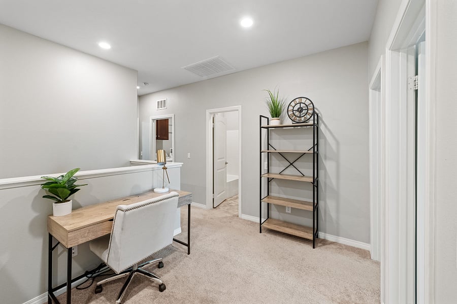 Furnished Finder property 696715_1 photo 8