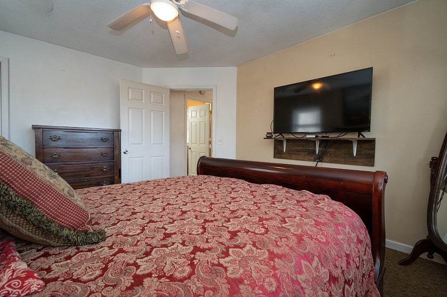 Super comfy bed to relax and sleep in.