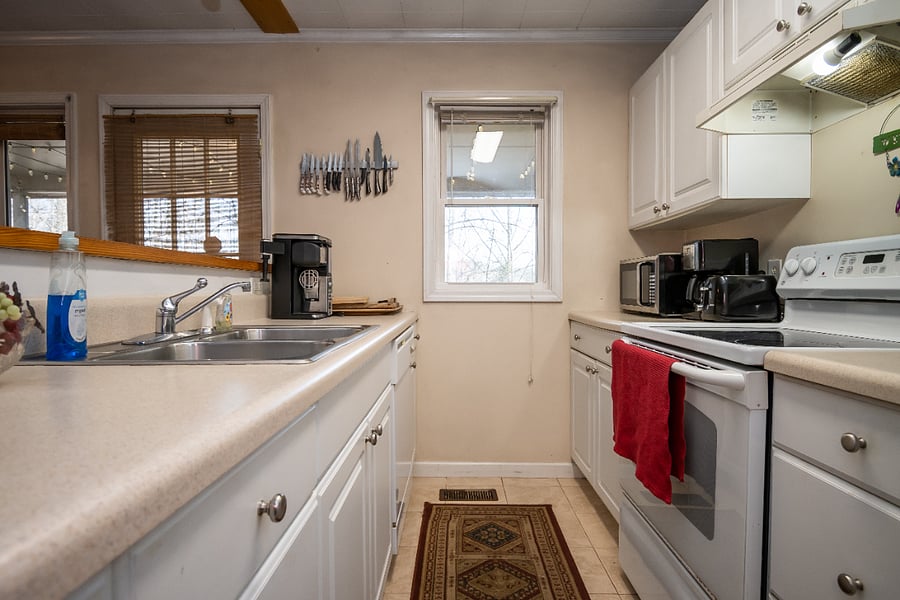 Kitchen view - fully stocked.
