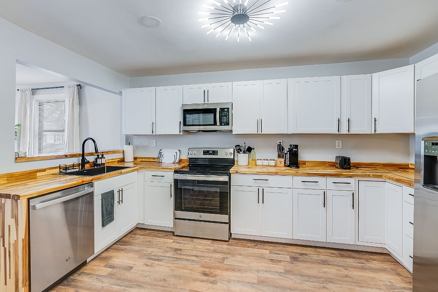 Furnished Finder property 696761_1 photo 25