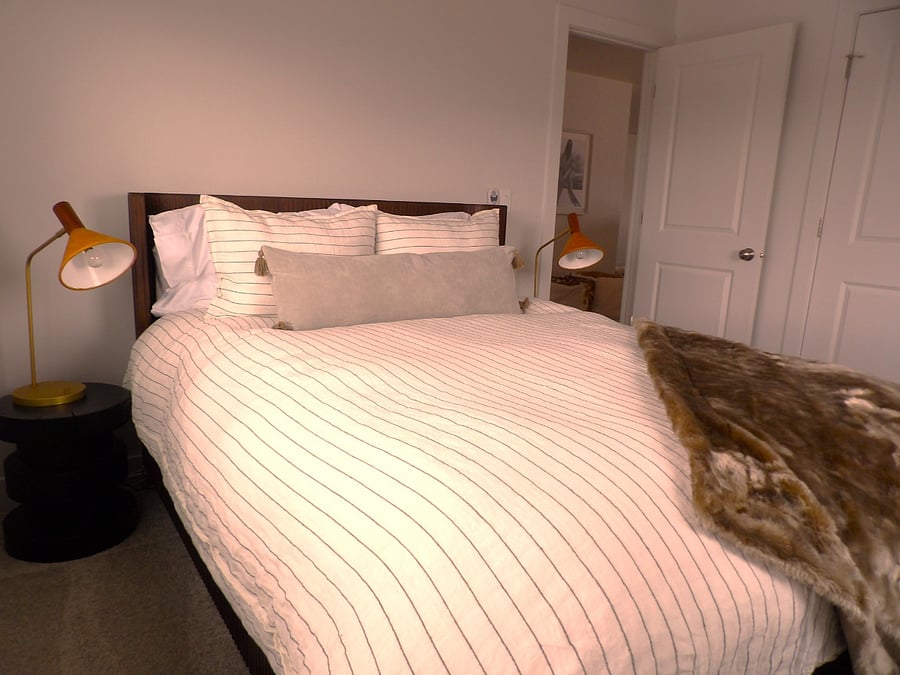 Queen bedroom 