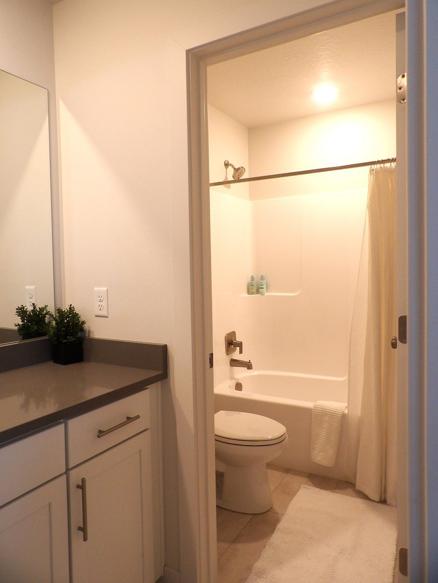 Full bathroom upstairs