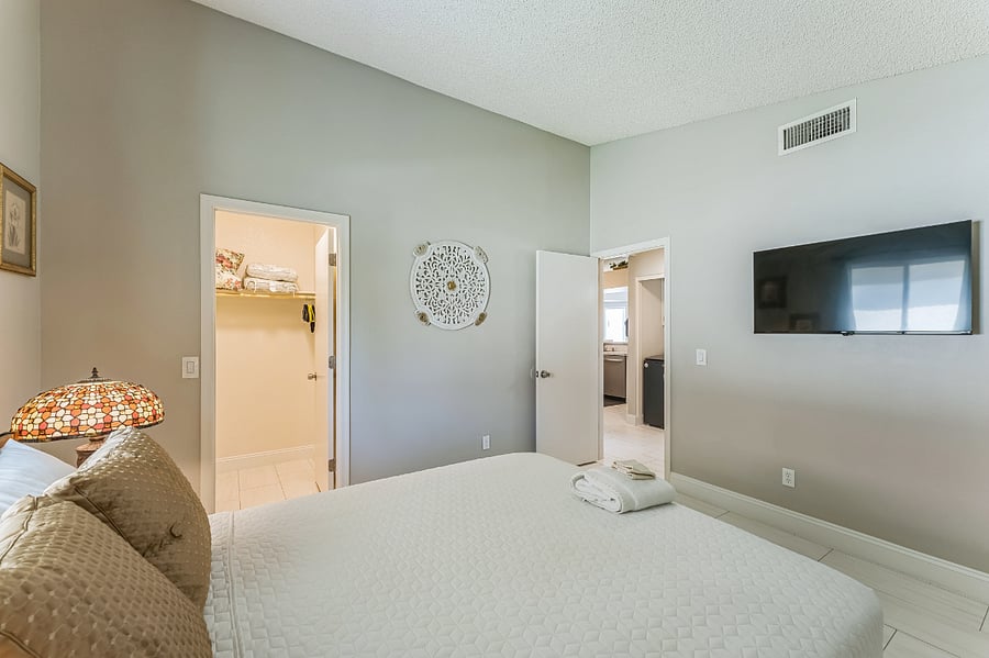 Furnished Finder property 696783_1 photo 18