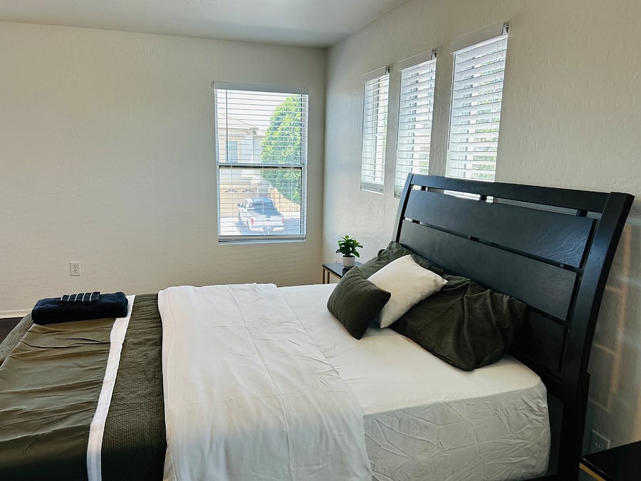 Furnished Finder property 696828_1 photo 8