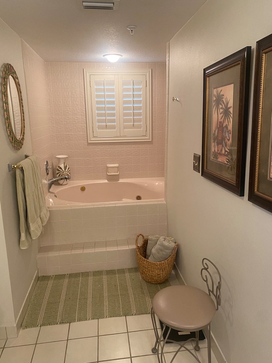 Furnished Finder property 696863_1 photo 24