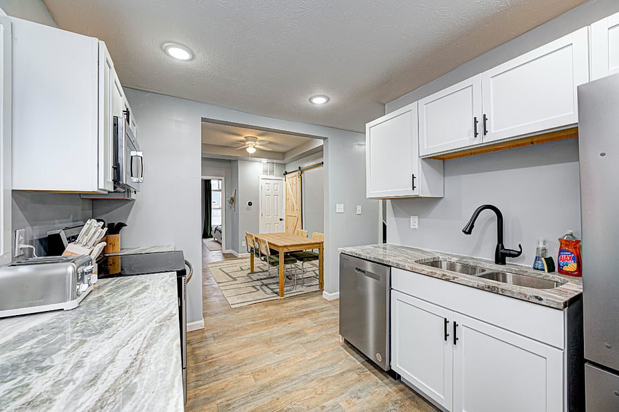 Furnished Finder property 696912_1 photo 11