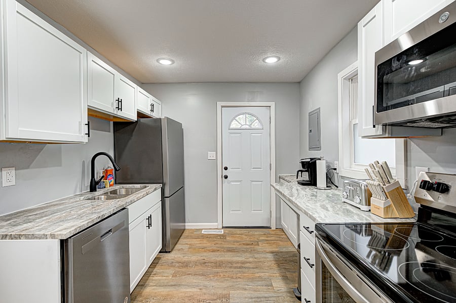 Furnished Finder property 696912_1 photo 15