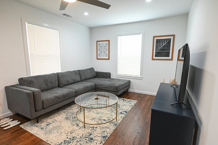 Furnished Finder property 696978_1 photo 1
