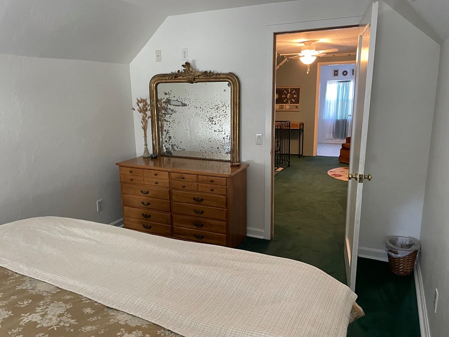 Upstairs bedroom