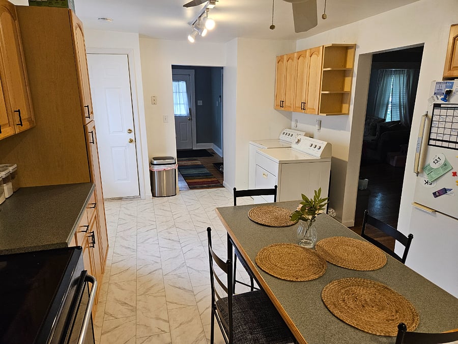 Furnished Finder property 697016_1 photo 9