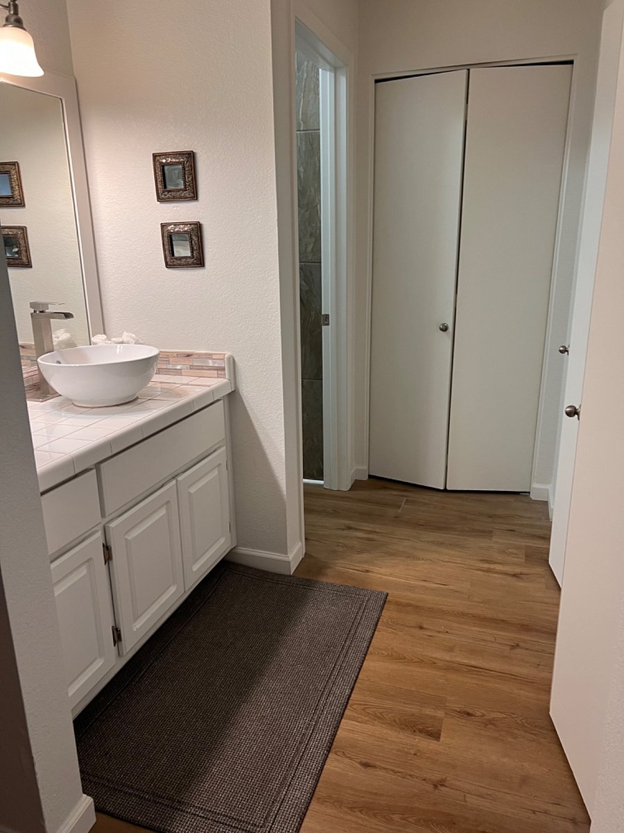 Furnished Finder property 697107_1 photo 10