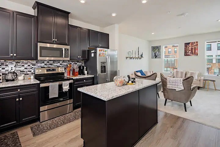 Furnished Finder property 697108_1 photo 9