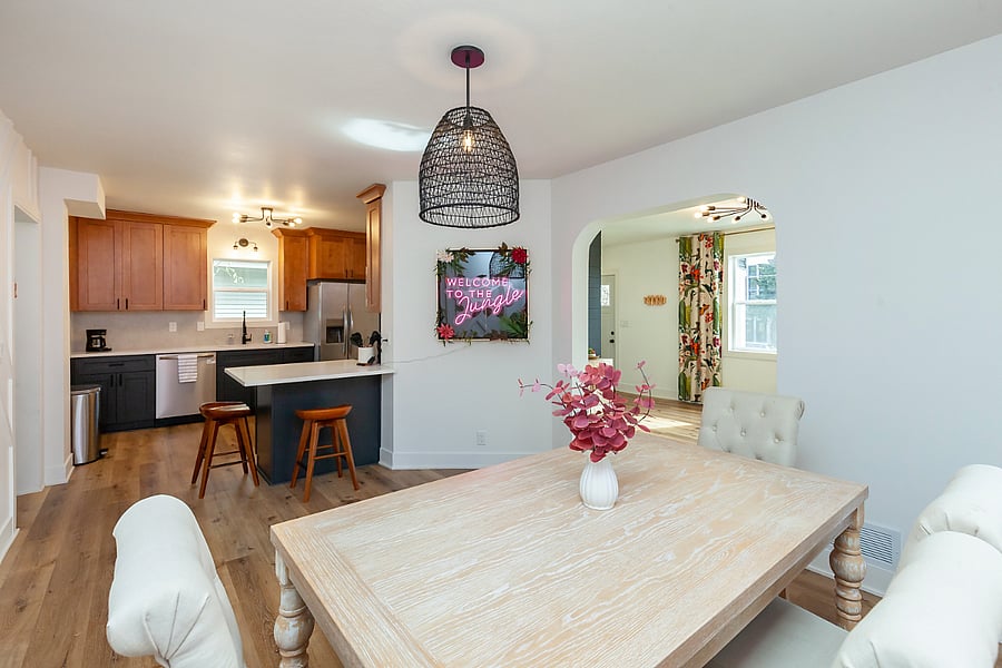 Furnished Finder property 697183_1 photo 3
