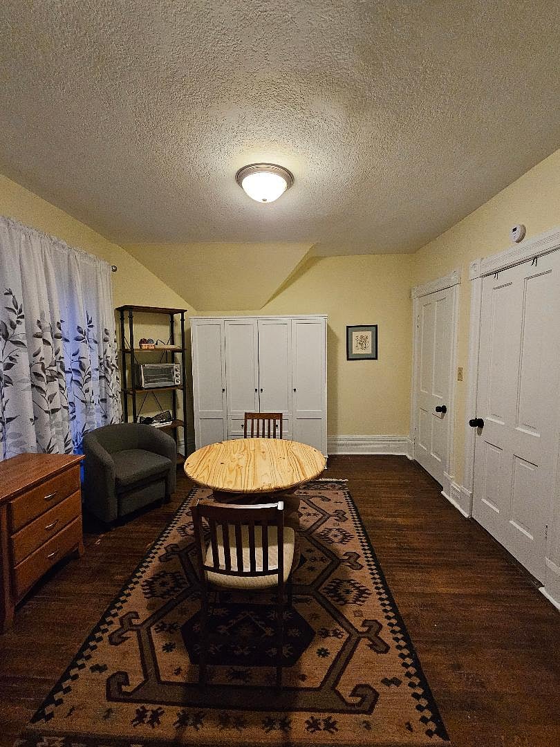Furnished Finder property 697205_1 photo 8