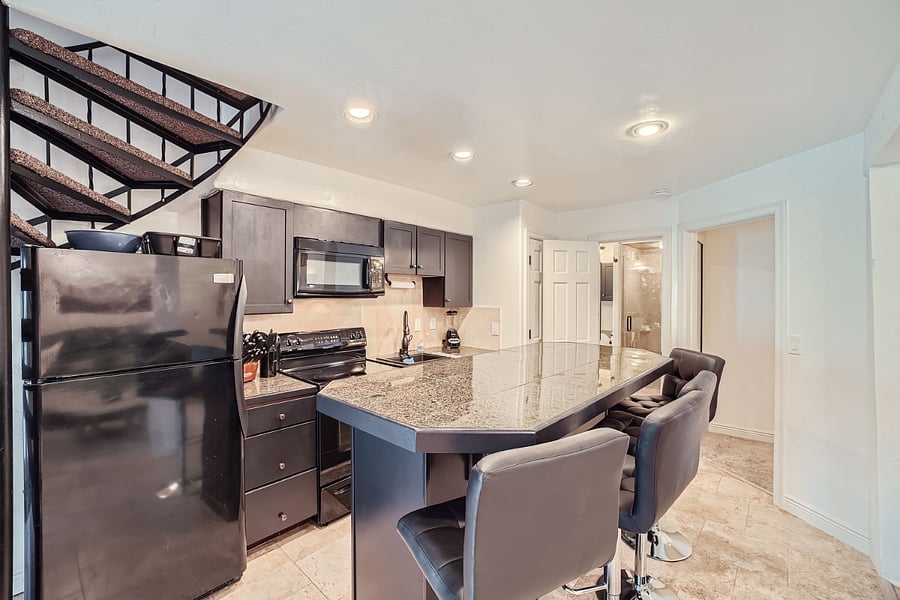 Furnished Finder property 697230_1 photo 3
