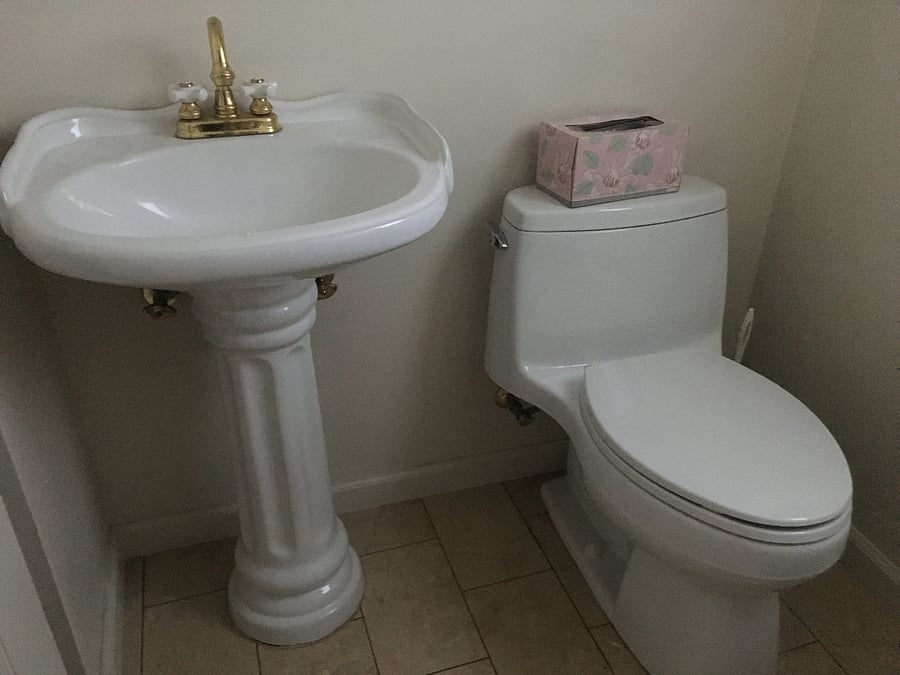 1/2 bathroom, this is rarely used, mostly for guests or there for general use