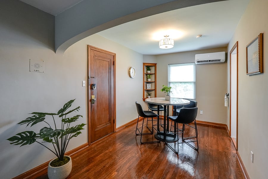 Furnished Finder property 697433_6 photo 16