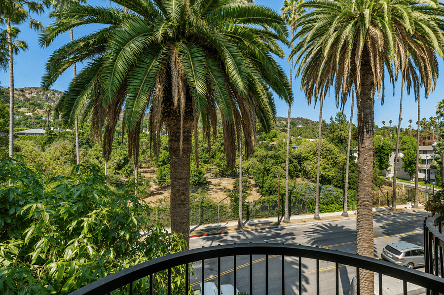 Furnished Finder property 697520_1 photo 16